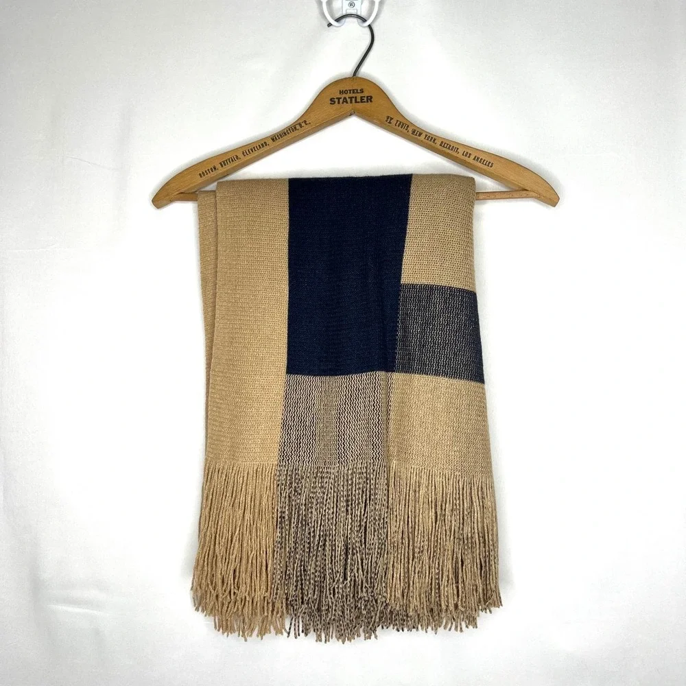 Vintage Camel and Navy Scarf Shawl Wrap Colorblock Preppy Quiet Luxury Old Money
